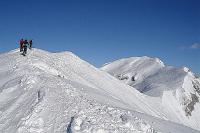 Salita da Prada al Monte Baldo, Cima Costabella innevata, nella splendida giornata di sabato 27 novembre 2010 - FOTOGALLERY